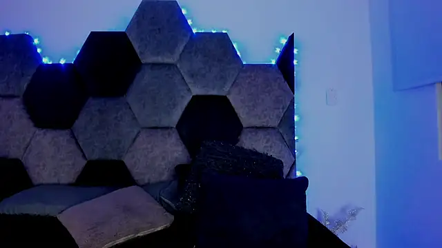 Snapshot of Philip_Millerr_ chatting on March 11, 2025, 12:22 am Philip Millerr online show from March 11, 2025, 12:22 am