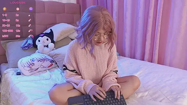 NataliaNovak online show from September 14, 2025, 9:26 pm