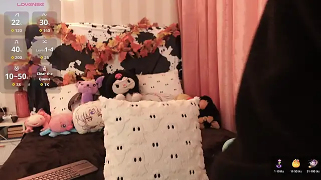 NataliaNovak online show from October 30, 2025, 9:22 pm