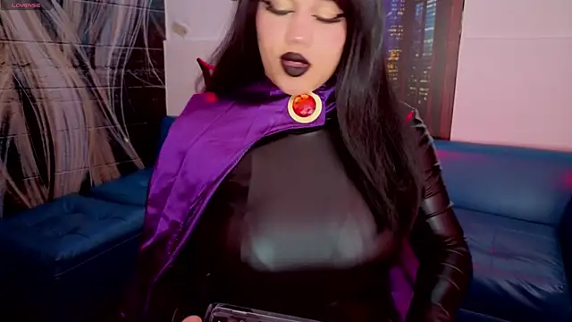 Rouse darkk online show from October 31, 2025, 4:42 am