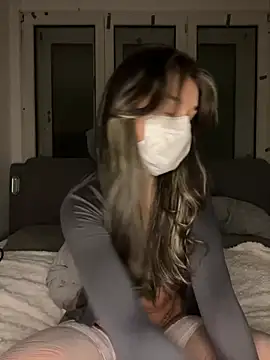 Snapshot of Daria-maus24 chatting on February 23, 2025, 6:23 pm Daria-maus24 online show from February 23, 2025, 6:23 pm