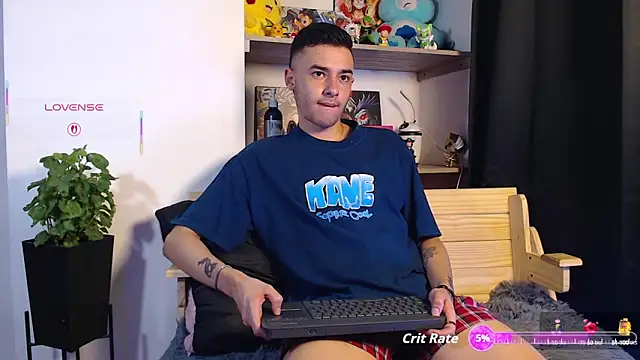 kyle clint07 online show from September 15, 2025, 7:03 pm