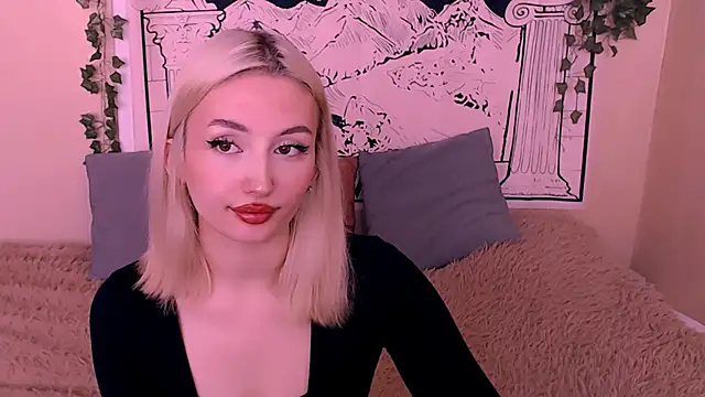 beauty blonde online show from March 12, 2025, 5:24 am