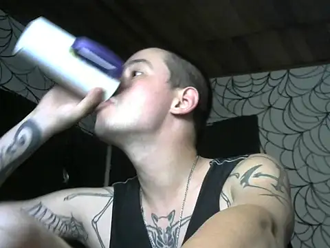 vampireathome online show from March 23, 2026, 5:07 am