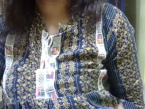 Your cutiepie  online show from October 13, 2025, 4:52 pm