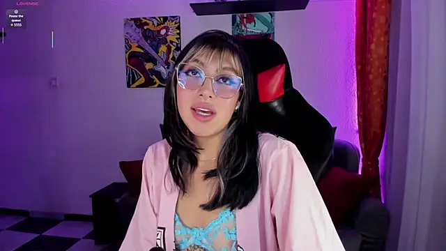 Daphne Jhons online show from March 19, 2026, 11:27 pm