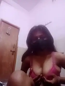 Snapshot of SweetRuhiAngel chatting on March 1, 2025, 7:15 pm SweetRuhiAngel online show from March 1, 2025, 7:15 pm