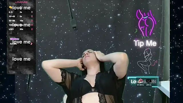 FetishLady89 online show from December 5, 2025, 6:06 pm