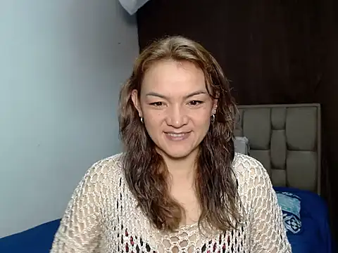 Snapshot of PenelopeMist chatting on May 29, 2026, 2:06 am PenelopeMist online show from May 29, 2026, 2:06 am