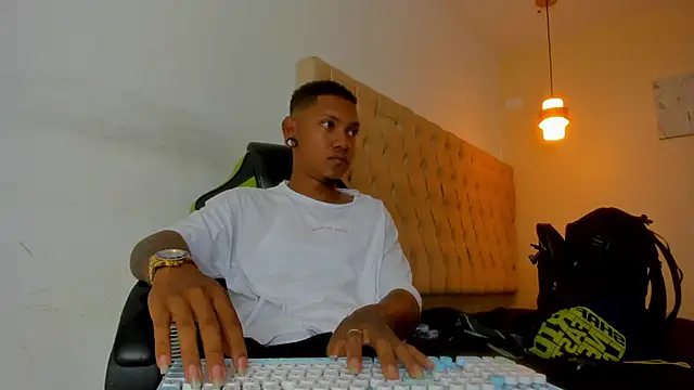 blackdirty420 online show from October 22, 2025, 7:24 pm