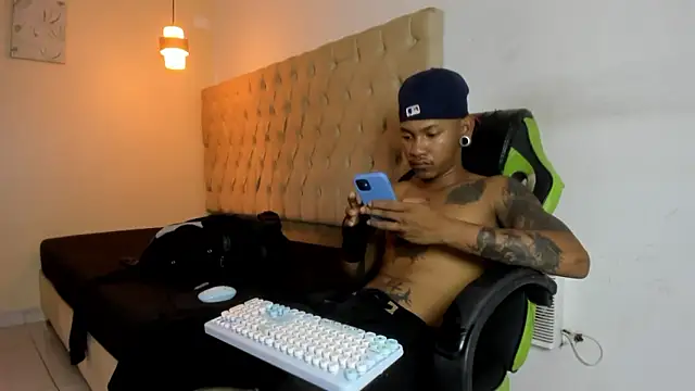 blackdirty420 online show from March 4, 2026, 3:53 pm