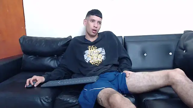 biigjhonny online show from November 4, 2025, 2:59 am