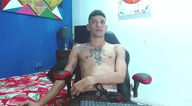 biigjhonny online show from March 13, 2025, 2:49 am