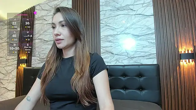 Mia Washington online show from March 10, 2025, 4:46 pm