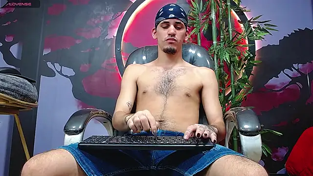 Dirty Kingg online show from November 23, 2025, 8:30 pm