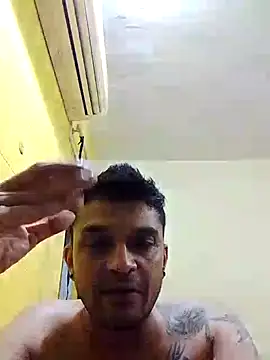 crazyfreaking online show from February 28, 2025, 9:44 pm