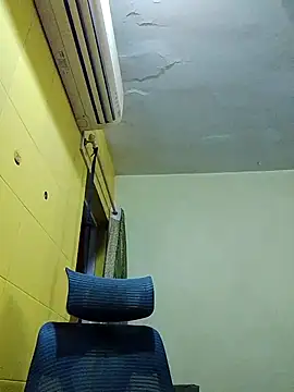 crazyfreaking online show from March 21, 2025, 6:40 pm