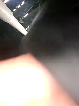 hotamanda01 online show from November 16, 2025, 2:22 pm