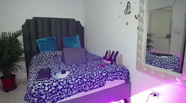 moree Queen online show from February 14, 2025, 7:23 pm