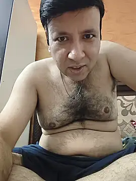 innocentboy1987 online show from July 8, 2026, 4:29 pm