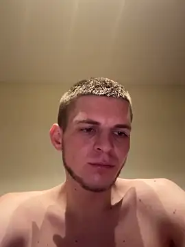 SexmachoThumb online show from February 7, 2025, 9:48 pm