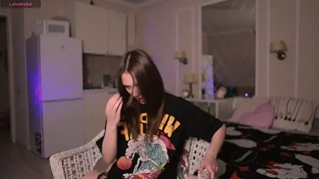 Snapshot of alexa_feels_ chatting on February 15, 2025, 5:50 pm alexa feels online show from February 15, 2025, 5:50 pm