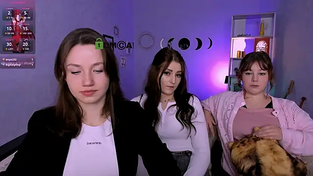 catherine kitty online show from December 18, 2025, 8:34 pm