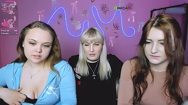 catherine kitty online show from April 20, 2026, 7:37 pm