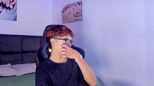 Aiiden 15 online show from September 17, 2025, 12:18 pm