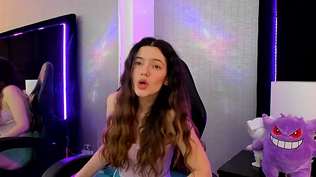 Snapshot of ArianaFranco chatting on March 15, 2025, 9:05 pm ArianaFranco online show from March 15, 2025, 9:05 pm