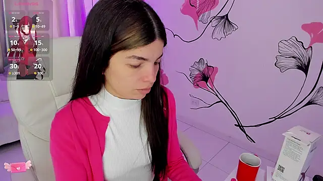 Isabela Fiorelli online show from December 18, 2025, 12:53 pm