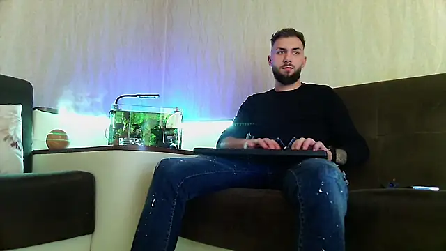 Snapshot of JamieNoxus chatting on March 4, 2025, 9:11 pm JamieNoxus online show from March 4, 2025, 9:11 pm