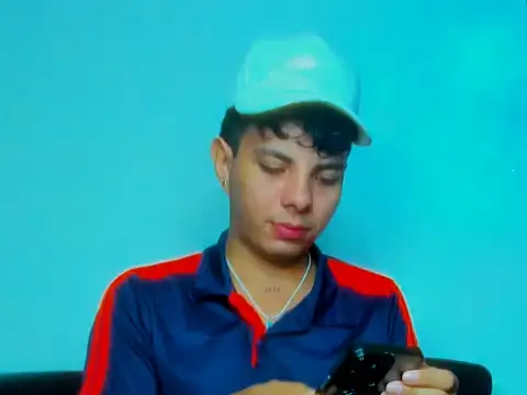 Snapshot of Alessandro_1610 chatting on February 16, 2026, 6:12 am Alessandro 1610 online show from February 16, 2026, 6:12 am