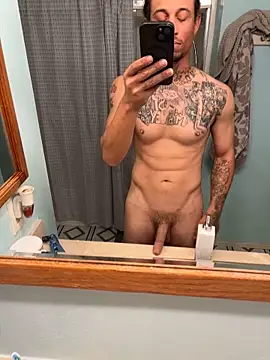 Snapshot of bigdickbigdaddy7373 chatting on November 20, 2025, 8:53 pm bigdickbigdaddy7373 online show from November 20, 2025, 8:53 pm