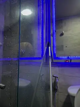 Carola-Ross online show from March 19, 2025, 8:34 am