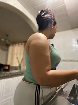 Carola-Ross online show from February 17, 2026, 5:21 pm