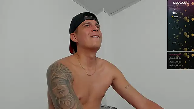 hugosan12 online show from March 7, 2025, 6:46 am