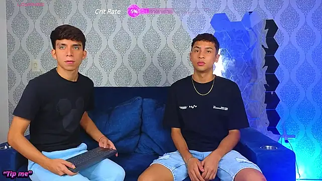 Snapshot of Angel_boyy2 chatting on March 15, 2025, 7:59 pm Angel boyy2 online show from March 15, 2025, 7:59 pm