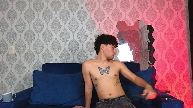 Snapshot of Angel_boyy2 chatting on February 15, 2025, 7:50 pm Angel boyy2 online show from February 15, 2025, 7:50 pm