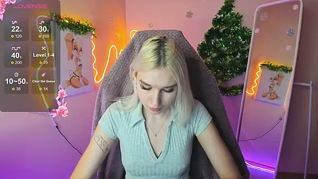 EvelinaLuu online show from January 15, 2026, 2:04 am