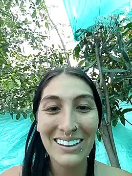 single mother indecent online show from November 13, 2025, 3:49 pm