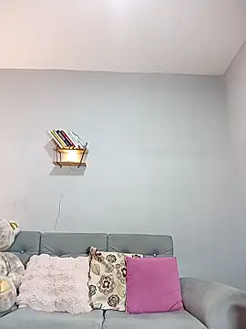 anahi evans19 online show from February 24, 2026, 1:45 pm