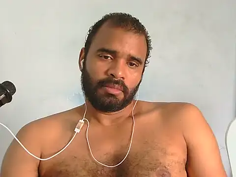 Snapshot of YOX22 chatting on April 23, 2026, 10:00 pm YOX22 online show from April 23, 2026, 10:00 pm