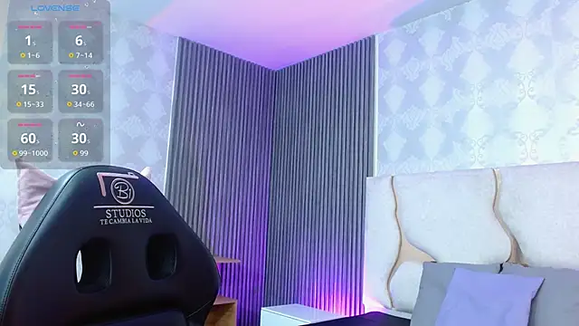 Snapshot of Gaby_tay1 chatting on September 14, 2025, 3:18 am Gaby tay1 online show from September 14, 2025, 3:18 am