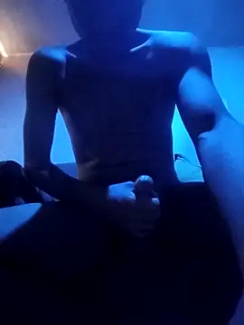 jr121221 online show from February 7, 2025, 4:14 pm