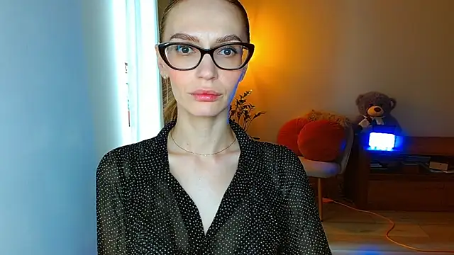 Lady Sunshine  online show from April 18, 2026, 7:54 am