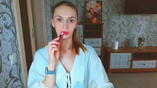 Lady Sunshine  online show from September 19, 2025, 5:11 am