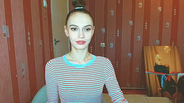 Lady Sunshine  online show from November 11, 2025, 7:25 am