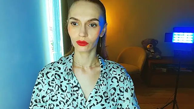 Lady Sunshine  online show from March 28, 2026, 7:31 am