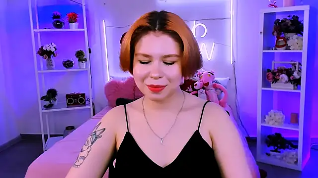 MitsukiMun online show from March 22, 2025, 4:47 pm